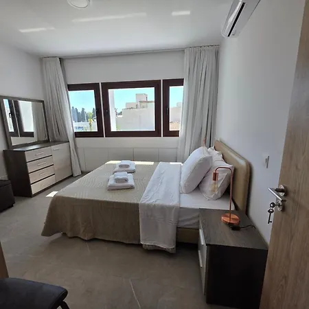 Two-Bedroom Suites By Kentrikon 1924 Boutique Hotel, Old Town Paphos Exterior photo
