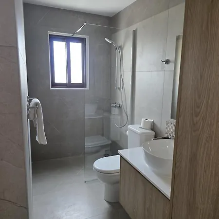 Two-Bedroom Suites By Kentrikon 1924 Boutique Hotel, Old Town Paphos Exterior photo